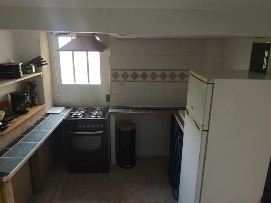 Villa Le Passage Des Fees Couvains  Exterior foto