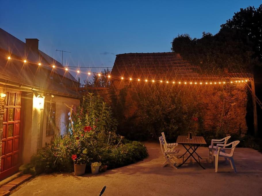 Villa Le Passage Des Fees Couvains  Exterior foto